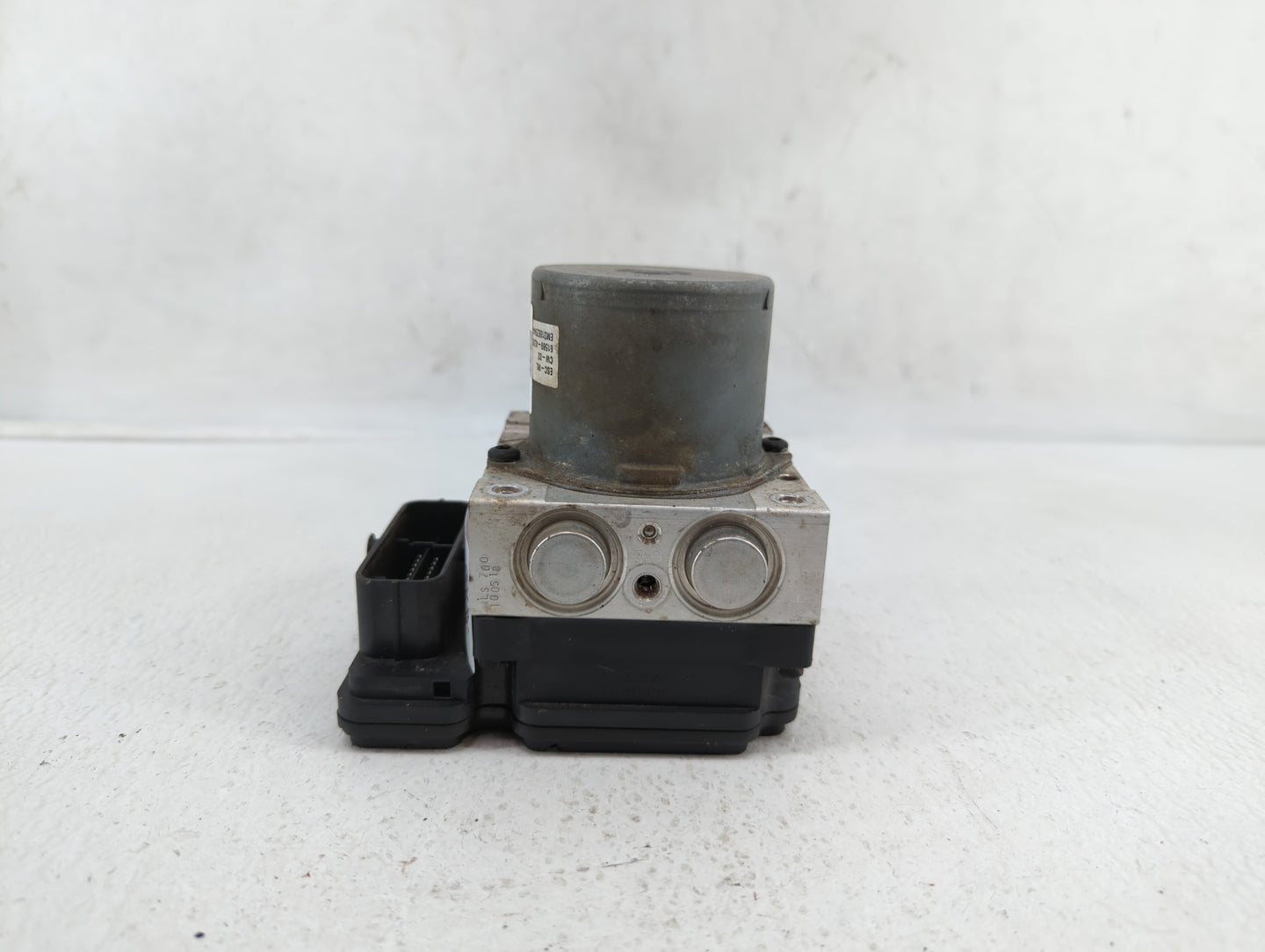 2017 Hyundai Elantra ABS Pump Control Module Replacement P/N:58920-F2500 Fits Fits 2016 OEM Used Auto Parts - Oemusedautopar