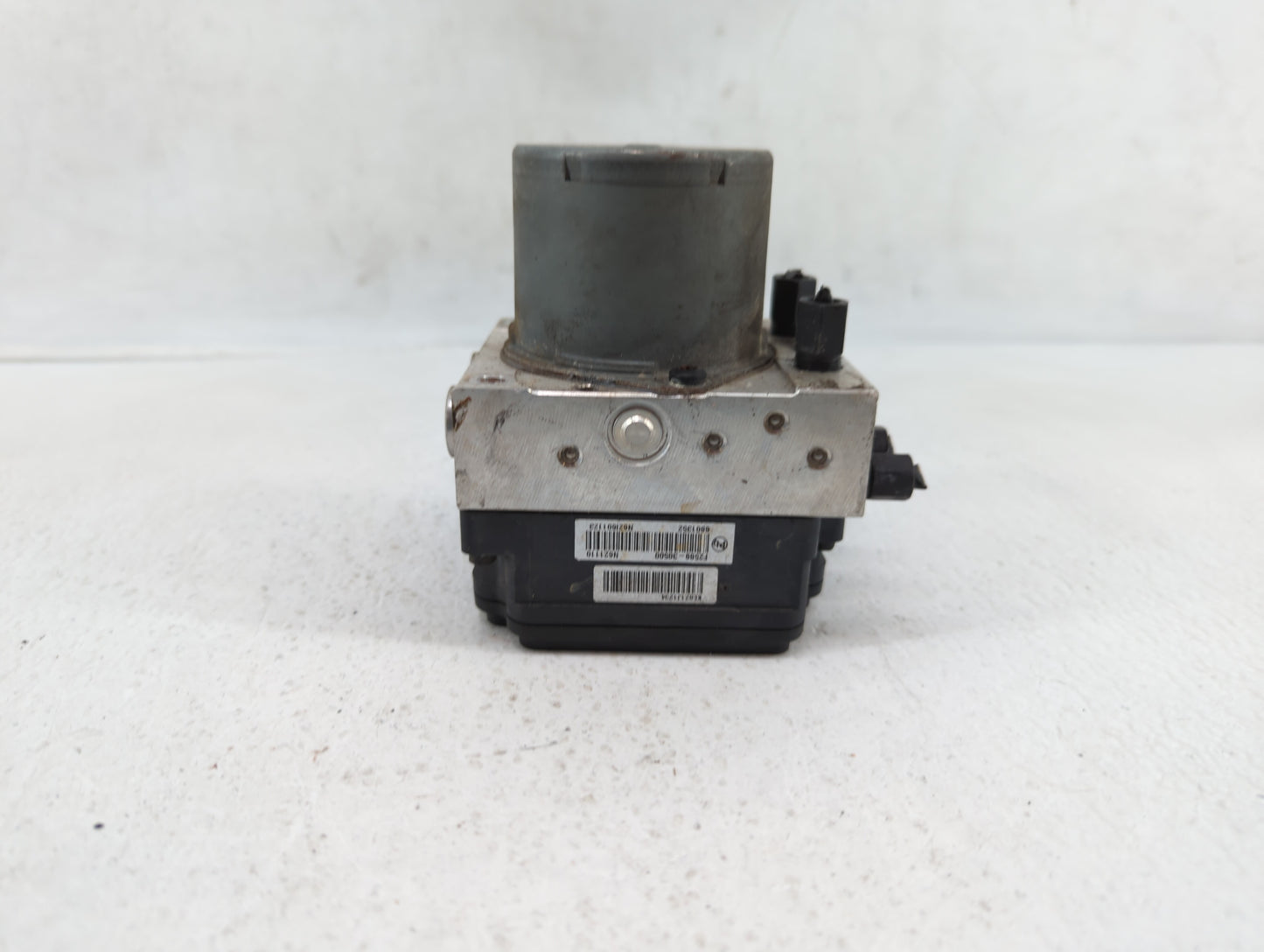 2017 Hyundai Elantra ABS Pump Control Module Replacement P/N:58920-F2500 Fits Fits 2016 OEM Used Auto Parts - Oemusedautopar