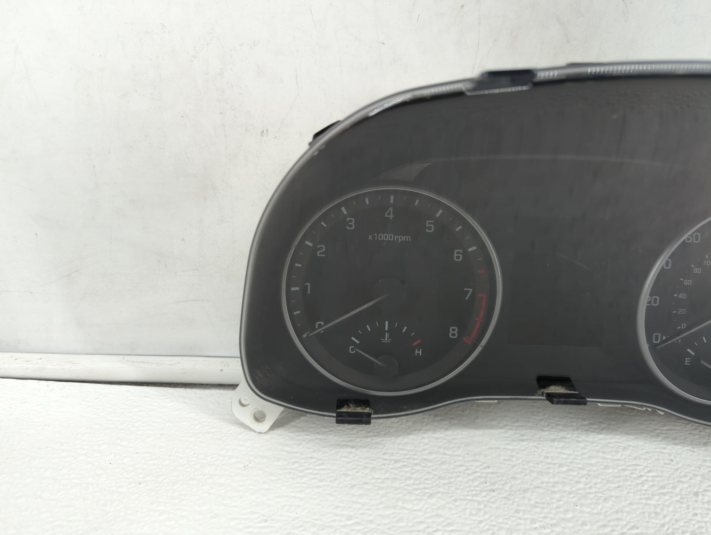 2017-2018 Hyundai Elantra Instrument Cluster Speedometer Gauges P/N:94001-F3012 94001-F3011, 94001-F3010 Fits Fits 2017 2018