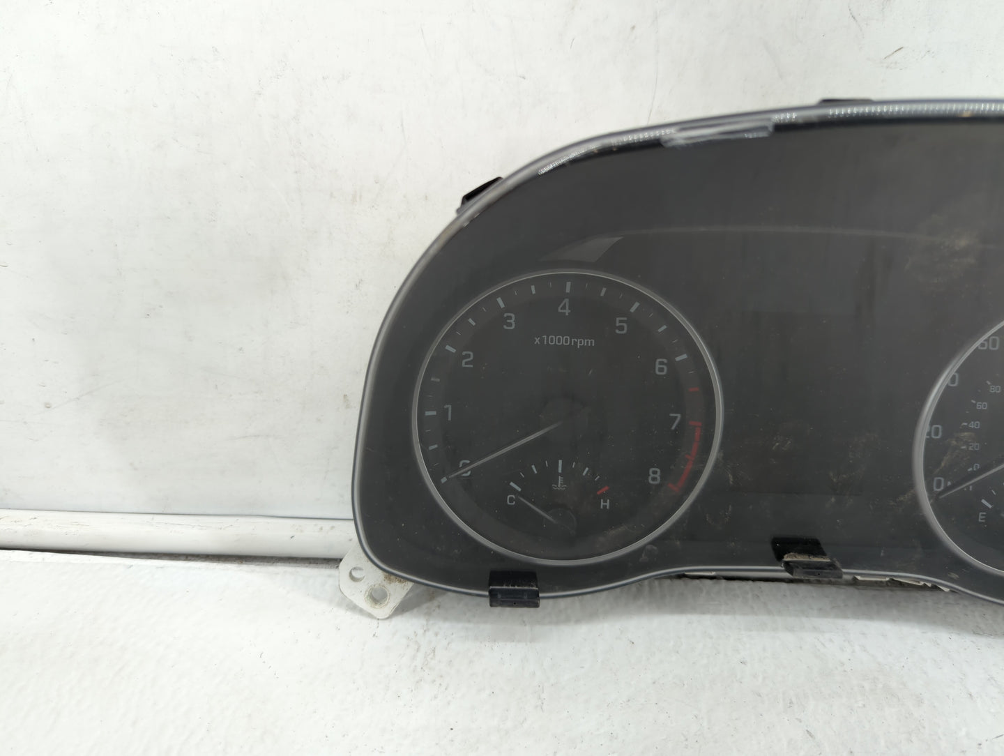 2017-2018 Hyundai Elantra Instrument Cluster Speedometer Gauges P/N:94001-F3012 94001-F3011, 94001-F3010 Fits Fits 2017 2018