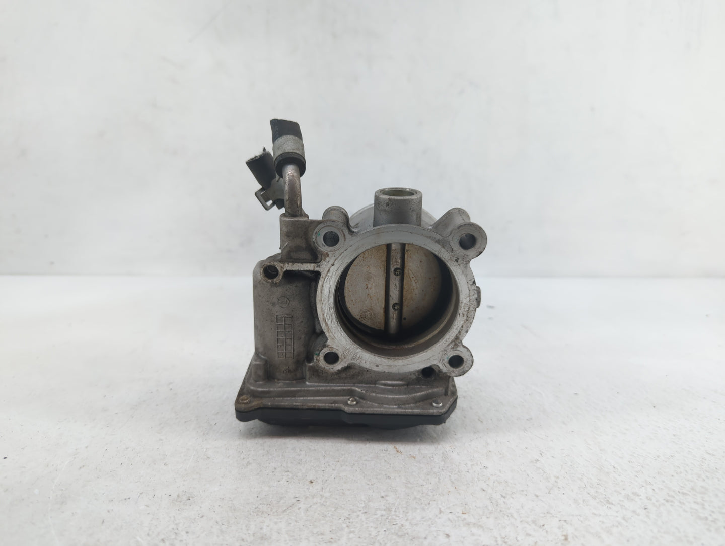 2011-2018 Hyundai Elantra Throttle Body P/N:35100-2E000 1302150124 Fits Fits 2011 2012 2013 2014 2015 2016 2017 2018 2019 OE