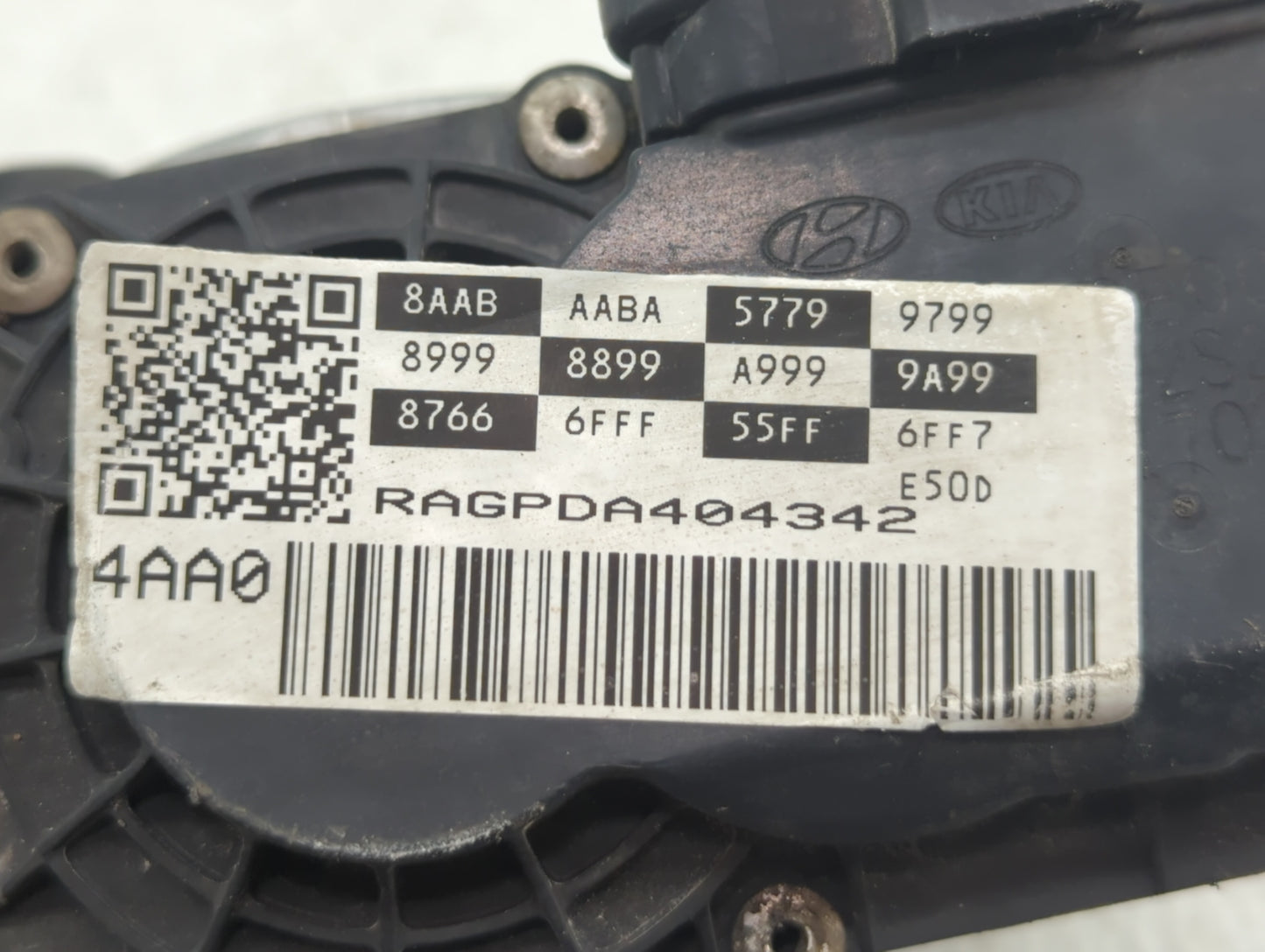2011-2018 Hyundai Elantra Throttle Body P/N:35100-2E000 1302150124 Fits Fits 2011 2012 2013 2014 2015 2016 2017 2018 2019 OE