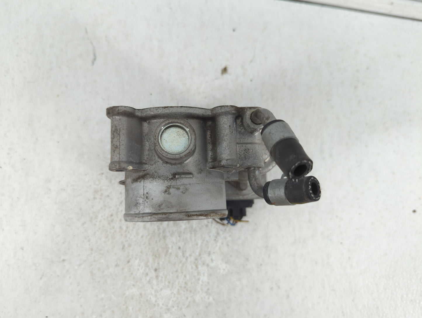 2011-2018 Hyundai Elantra Throttle Body P/N:35100-2E000 1302150124 Fits Fits 2011 2012 2013 2014 2015 2016 2017 2018 2019 OE