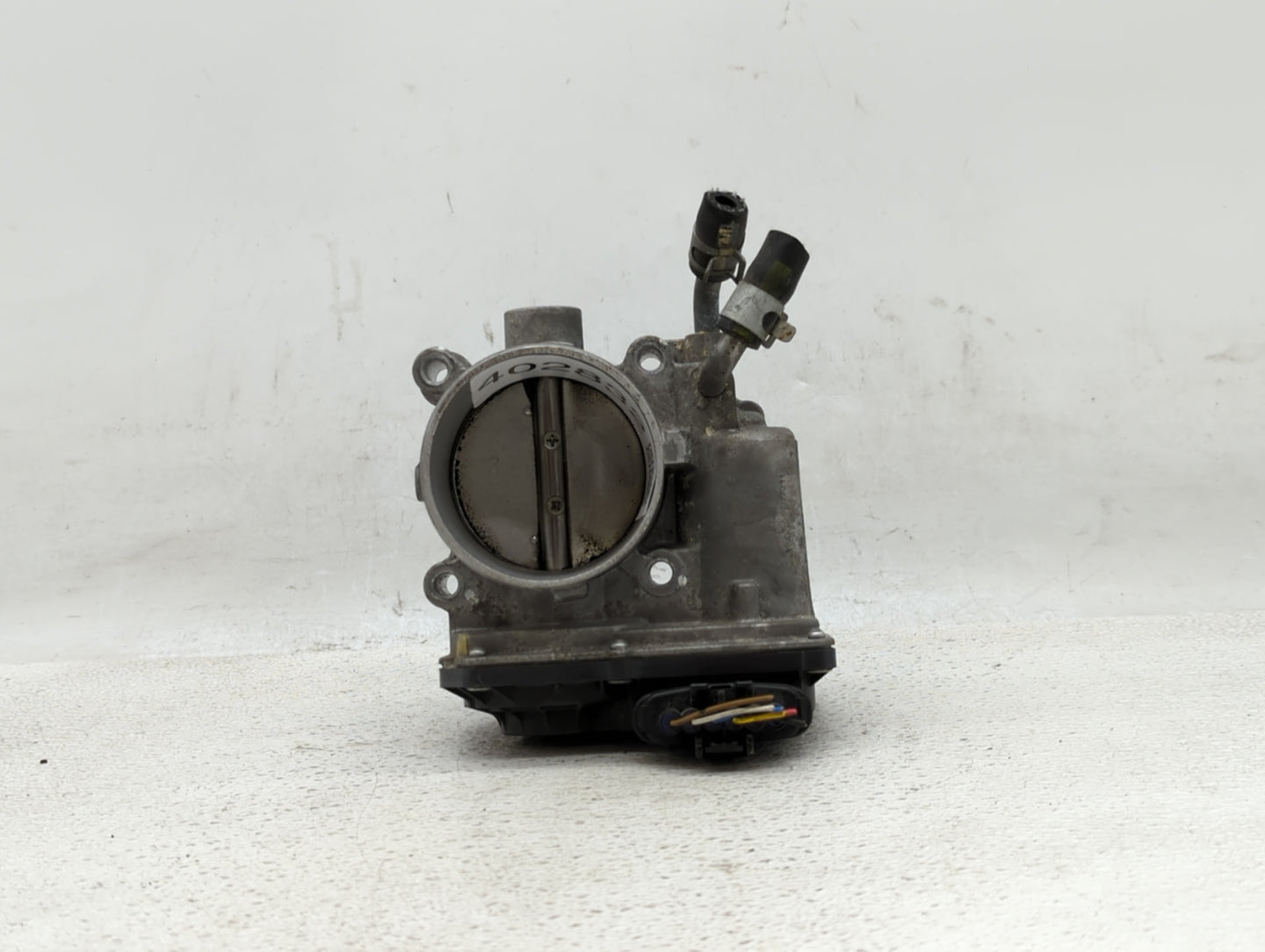 2011-2018 Hyundai Elantra Throttle Body P/N:35100-2E000 1302150124 Fits Fits 2011 2012 2013 2014 2015 2016 2017 2018 2019 OE