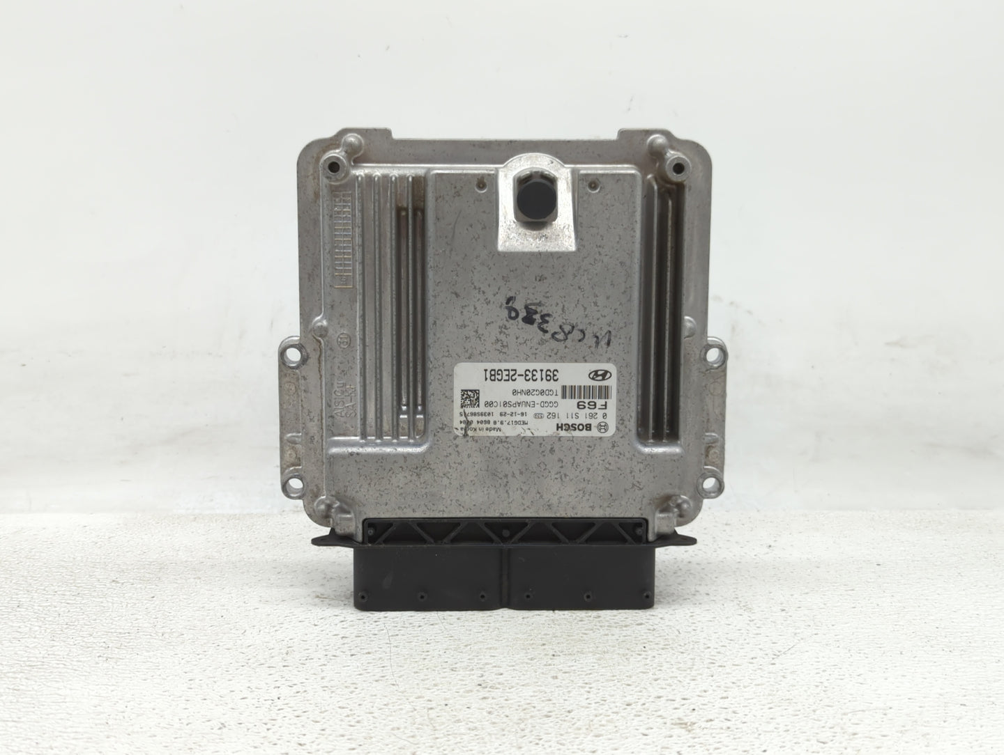 2016-2017 Hyundai Elantra PCM Engine Control Computer ECU ECM PCU OEM P/N:39133-2EGB1 Fits Fits 2016 2017 OEM Used Auto Part