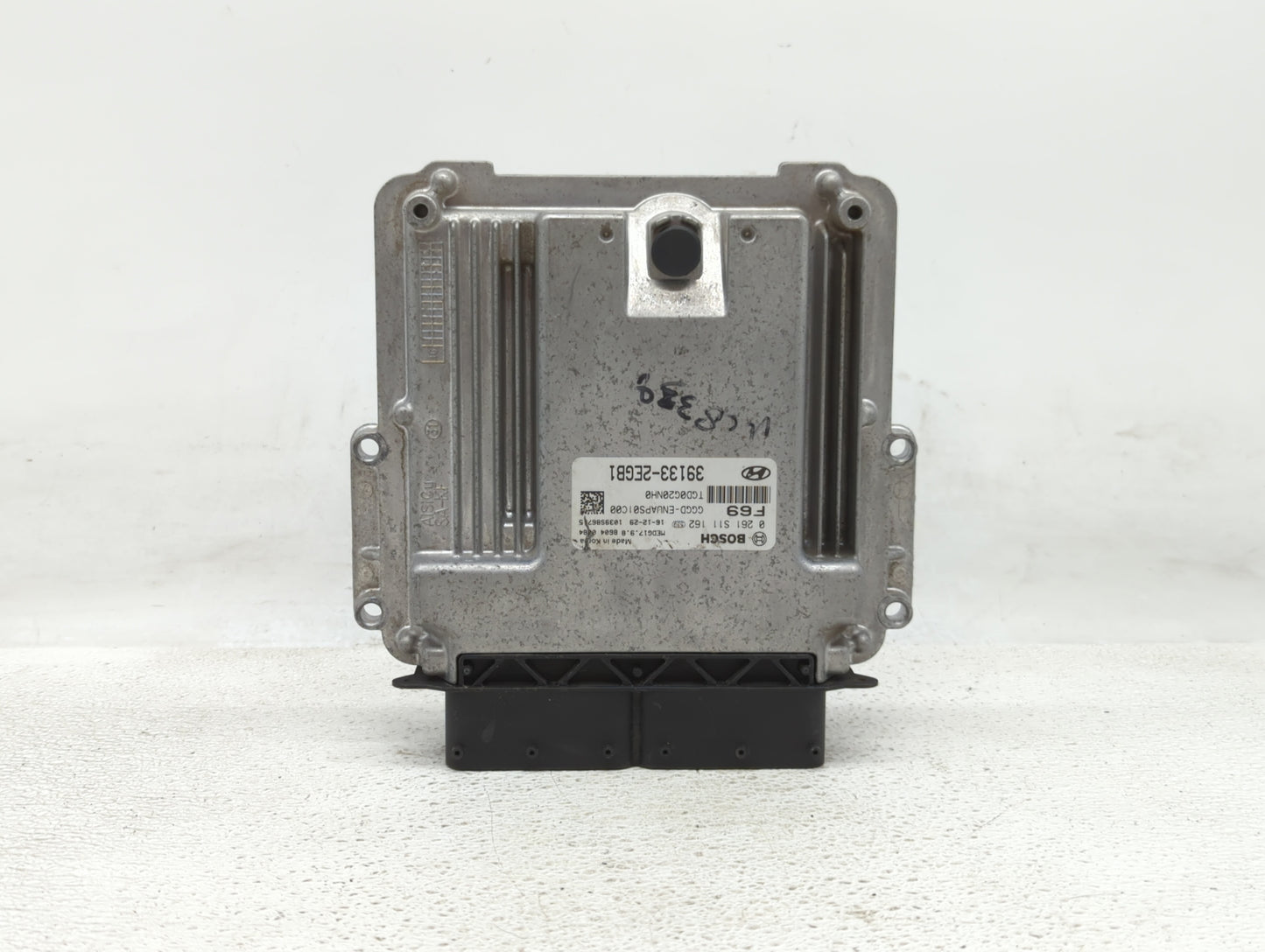 2016-2017 Hyundai Elantra PCM Engine Control Computer ECU ECM PCU OEM P/N:39133-2EGB1 Fits Fits 2016 2017 OEM Used Auto Part