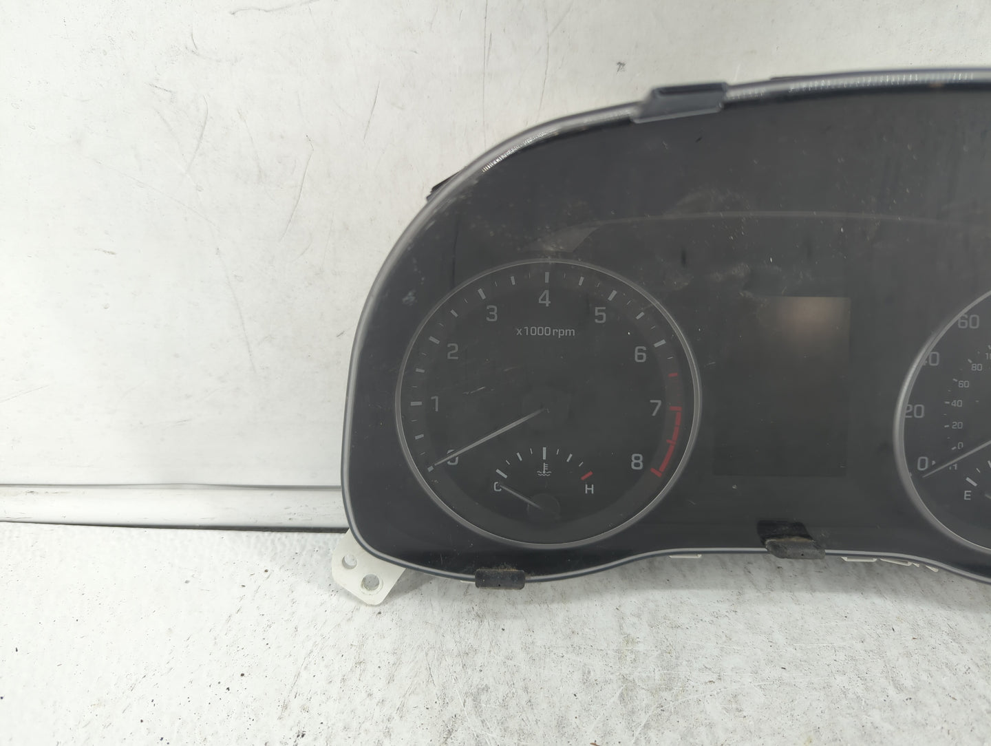 2017-2018 Hyundai Elantra Instrument Cluster Speedometer Gauges P/N:94001-F3012 94001-F3011, 94001-F3010 Fits Fits 2017 2018