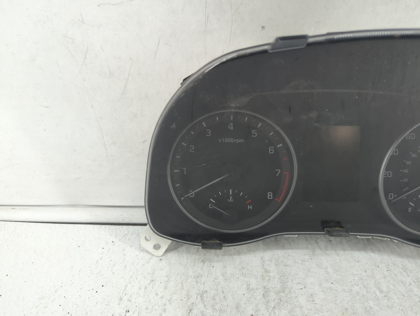 2017-2018 Hyundai Elantra Instrument Cluster Speedometer Gauges P/N:94001-F3012 94001-F3011, 94001-F3010 Fits Fits 2017 2018