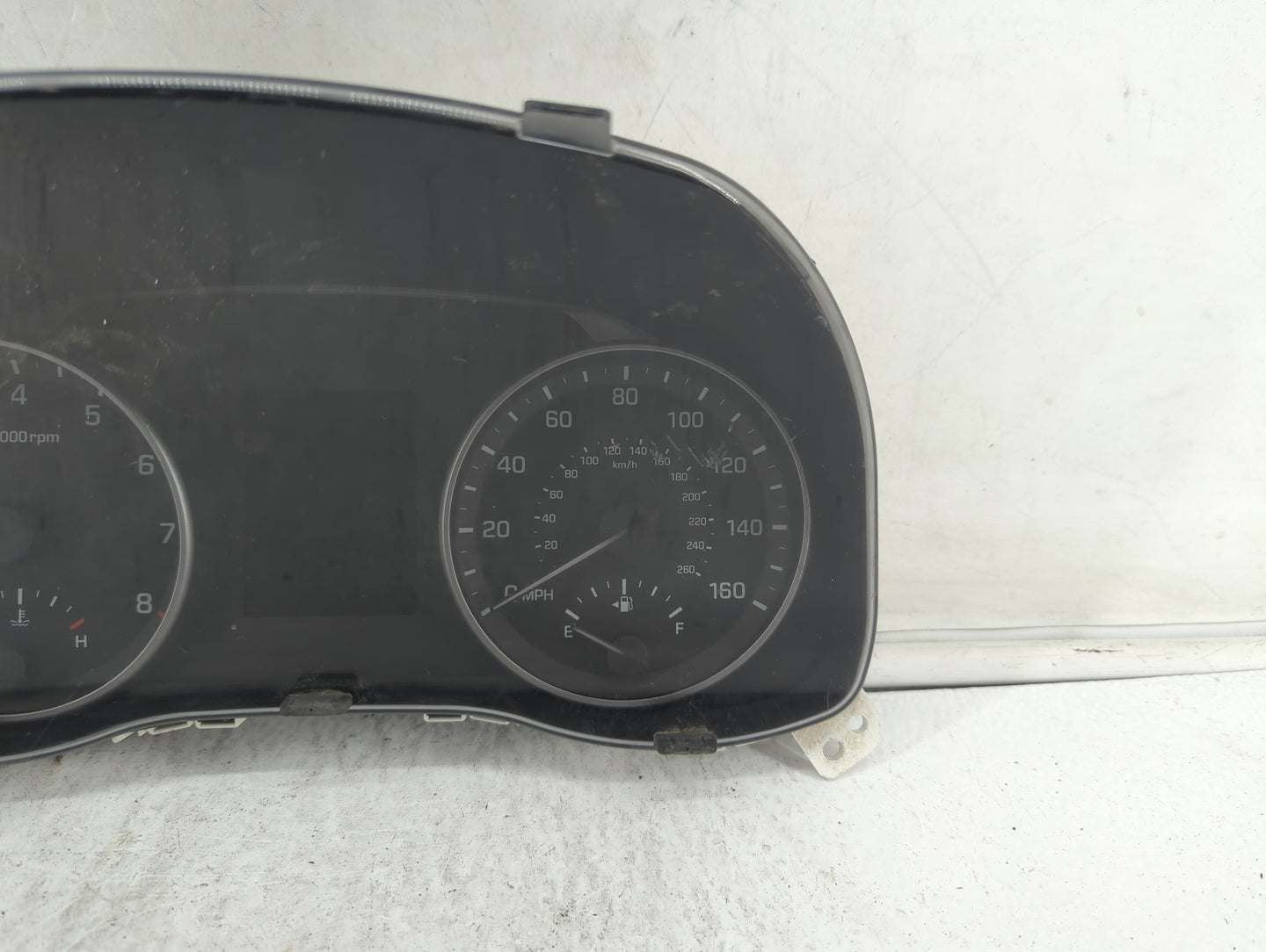 2017-2018 Hyundai Elantra Instrument Cluster Speedometer Gauges P/N:94001-F3012 94001-F3011, 94001-F3010 Fits Fits 2017 2018
