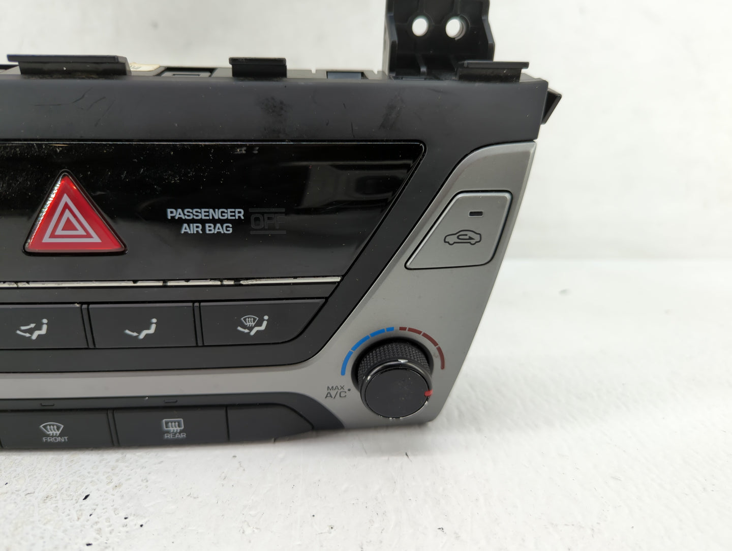 2017-2018 Hyundai Elantra Climate Control Module Temperature AC/Heater Replacement P/N:97250-F2XXX 97250-F20614X Fits OEM Us