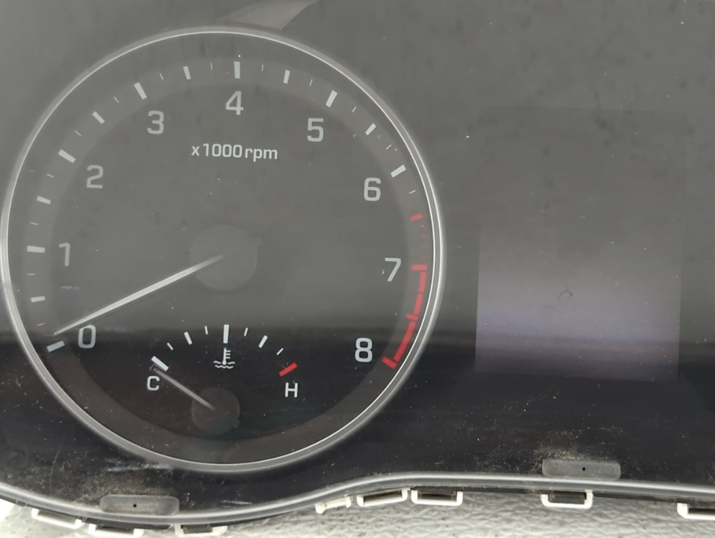 2017-2018 Hyundai Elantra Instrument Cluster Speedometer Gauges P/N:94001-F2060 Fits Fits 2017 2018 OEM Used Auto Parts - Oe