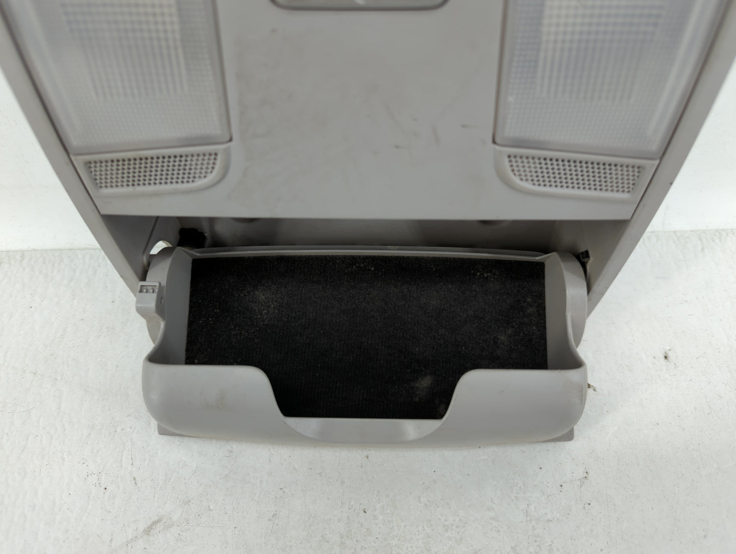 2017 Hyundai Elantra Overhead Roof Console - Oemusedautoparts1.com