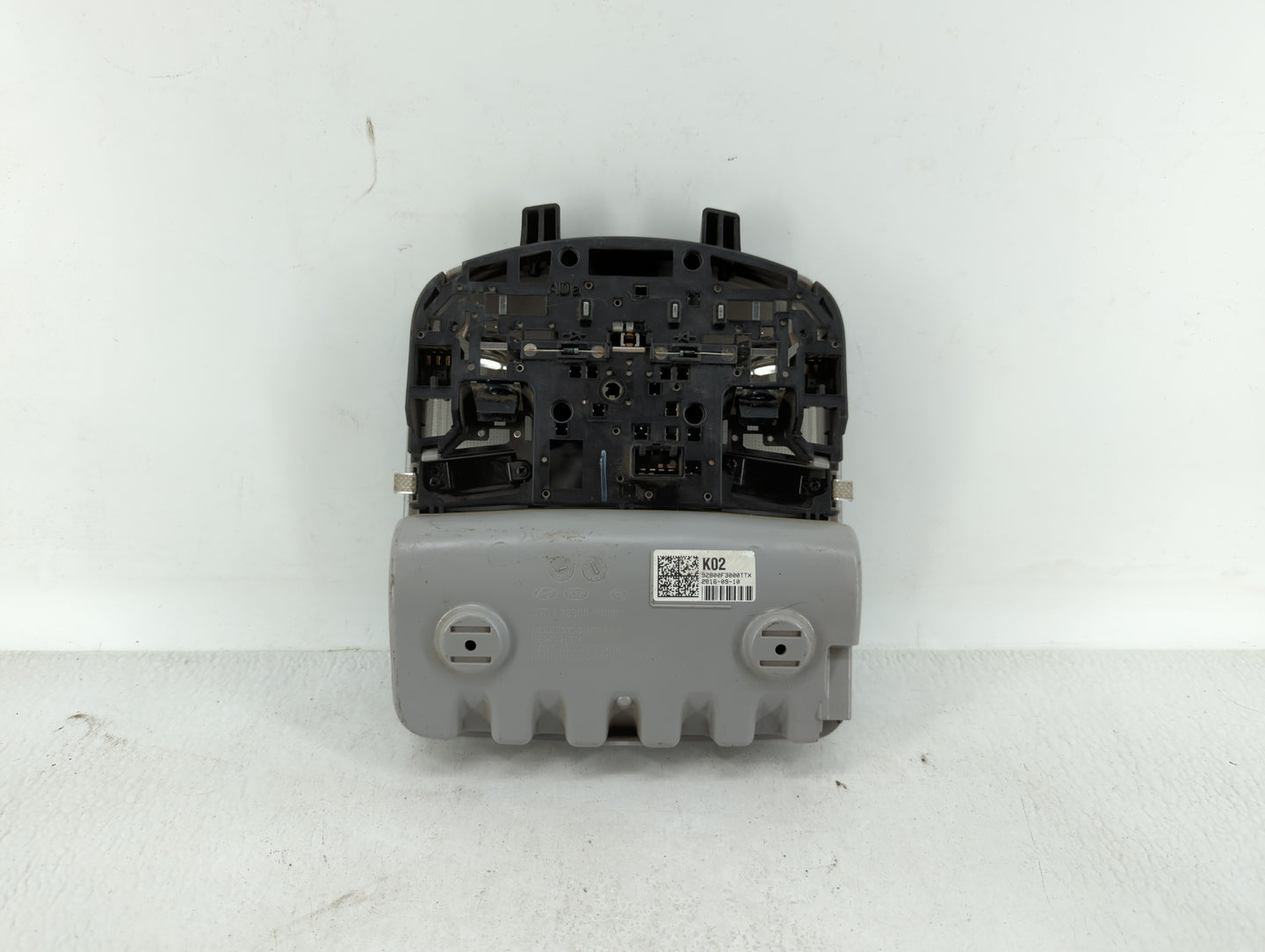 2017 Hyundai Elantra Overhead Roof Console - Oemusedautoparts1.com