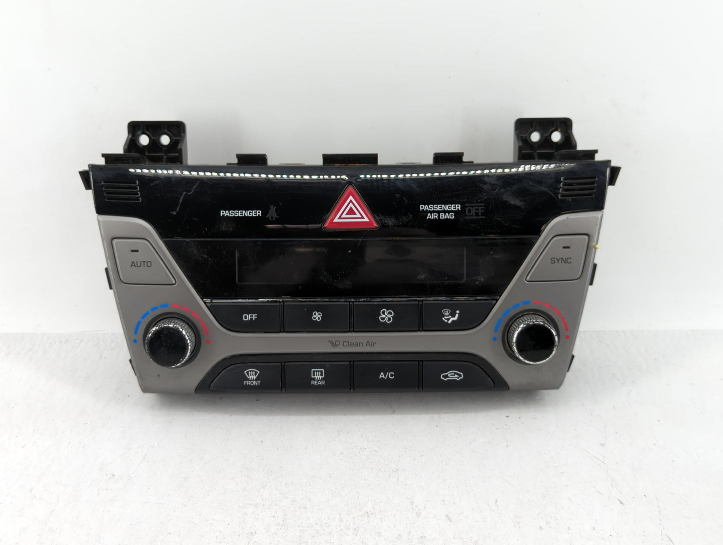 2017-2018 Hyundai Elantra Climate Control Module Temperature AC/Heater Replacement P/N:97250-F2230RET 97250-F20624X Fits OEM