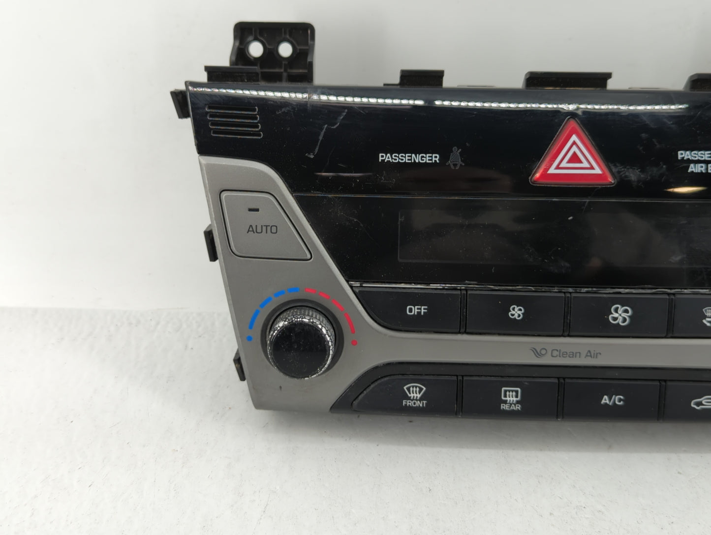 2017-2018 Hyundai Elantra Climate Control Module Temperature AC/Heater Replacement P/N:97250-F2230RET 97250-F20624X Fits OEM