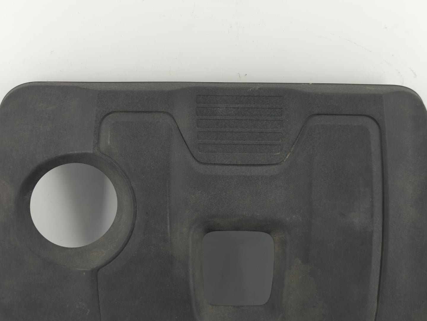 2017 Hyundai Elantra Engine Cover - Oemusedautoparts1.com