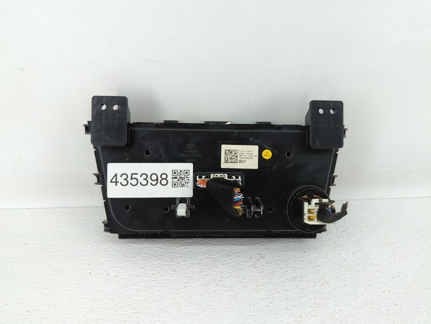 2017-2018 Hyundai Elantra Climate Control Module Temperature AC/Heater Replacement P/N:97250-F2231RET 97250-F2XXX Fits OEM U