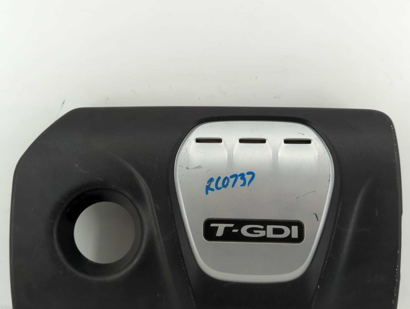 2017 Hyundai Elantra Engine Cover - Oemusedautoparts1.com