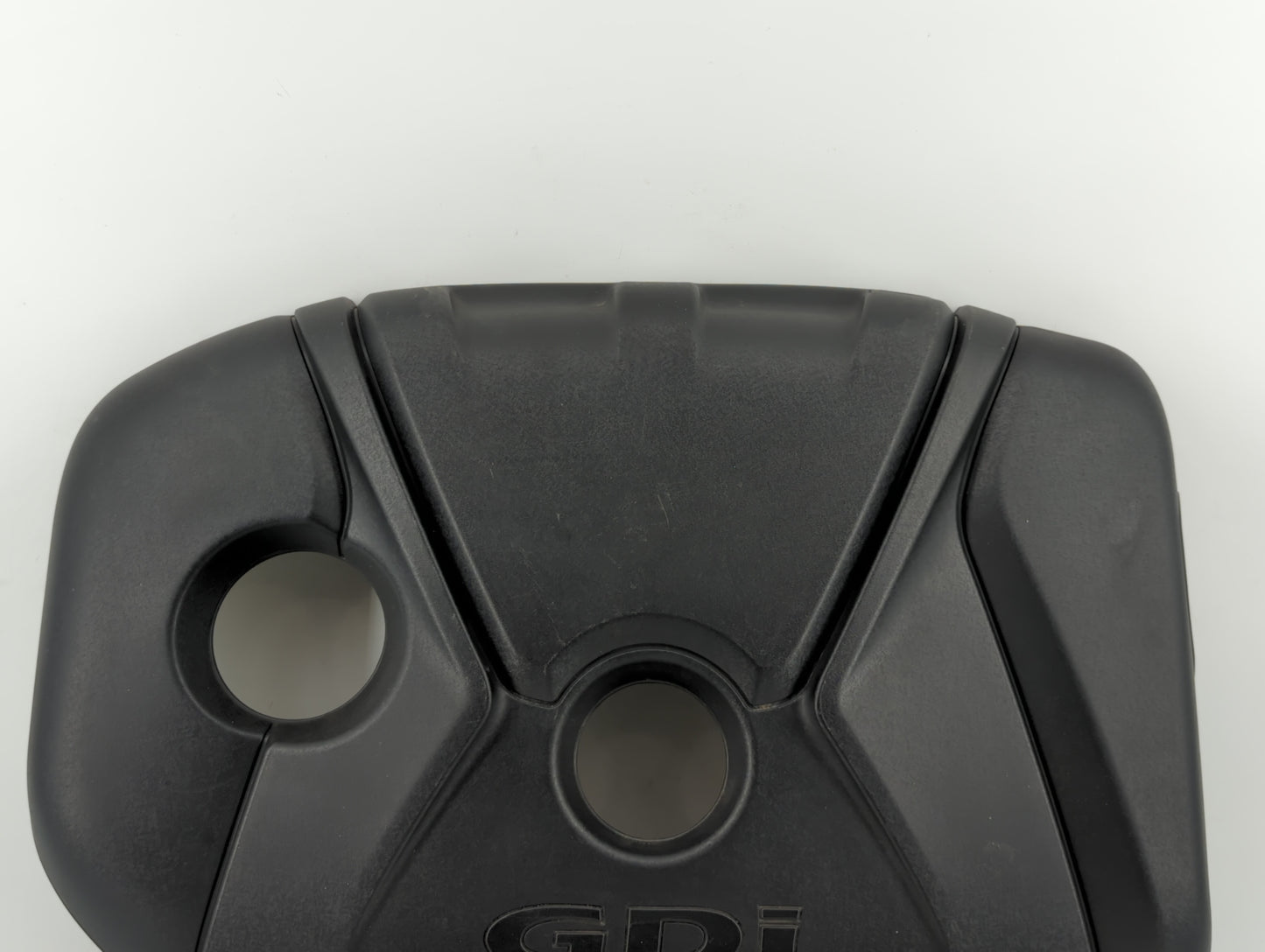 2017 Hyundai Elantra Engine Cover - Oemusedautoparts1.com