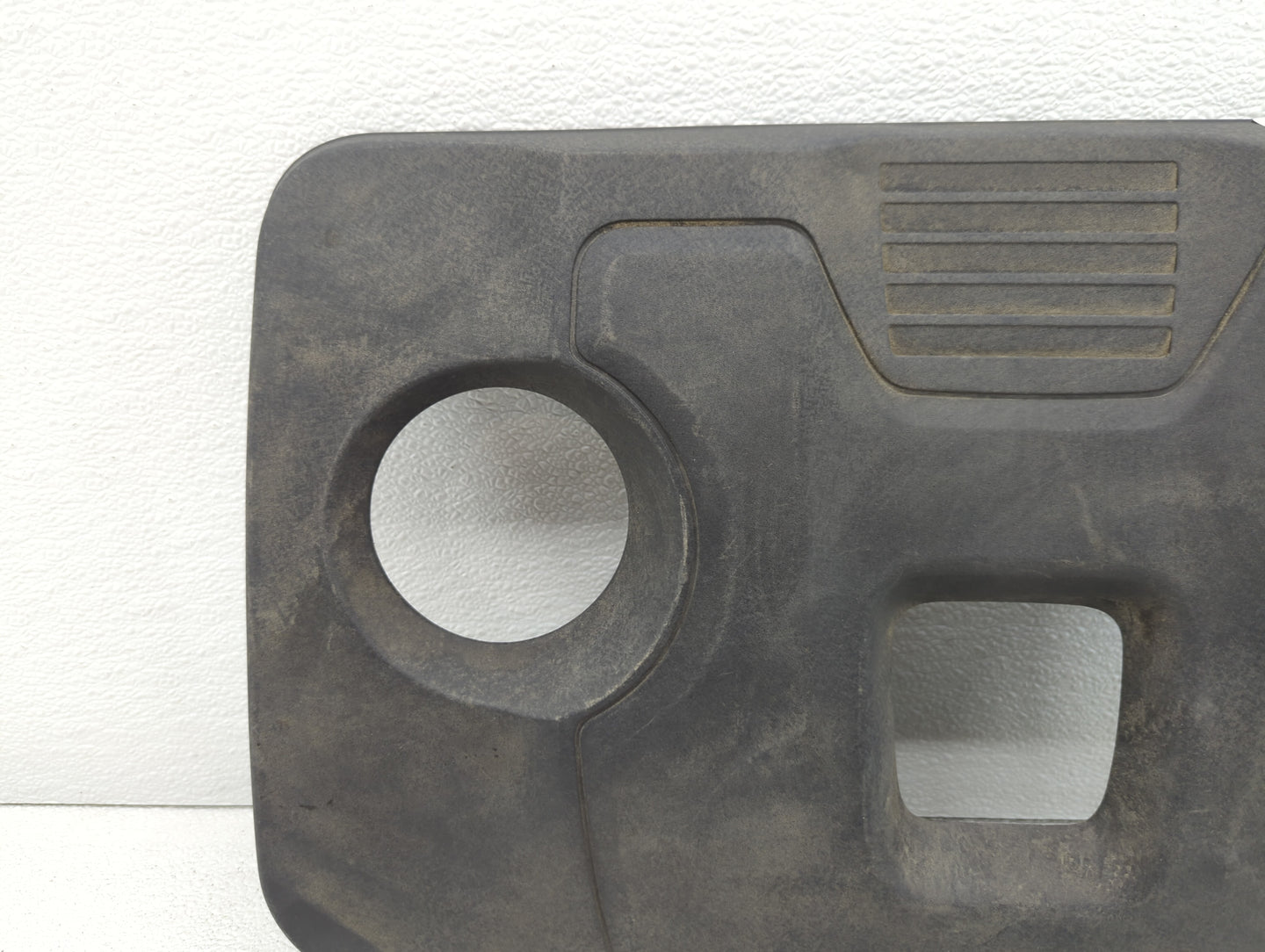 2017 Hyundai Elantra Engine Cover - Oemusedautoparts1.com