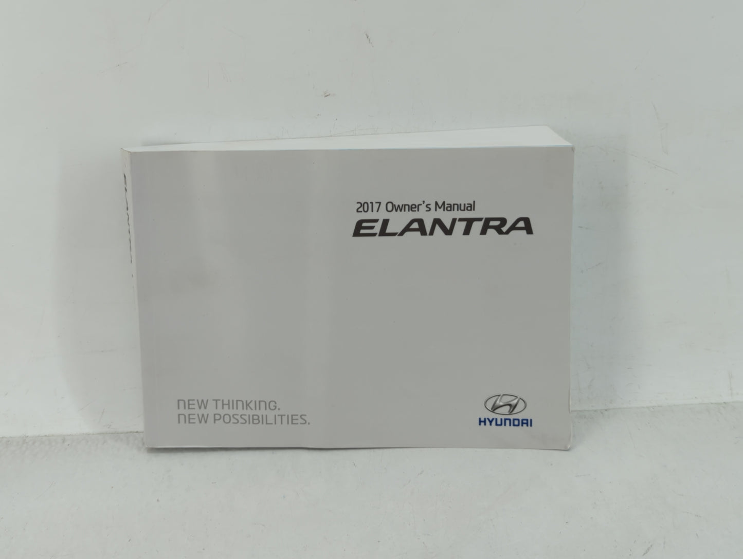 2017 Hyundai Elantra Owners Manual Book Guide OEM Used Auto Parts - Oemusedautoparts1.com