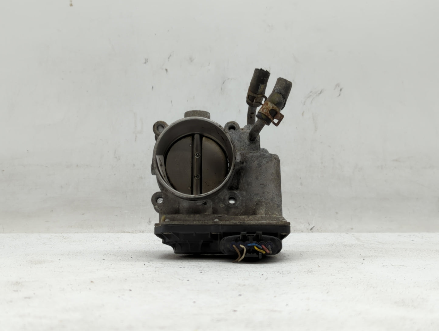 2011-2020 Hyundai Elantra Throttle Body P/N:35100-2E000 35100-2E710 Fits OEM Used Auto Parts - Oemusedautoparts1.com
