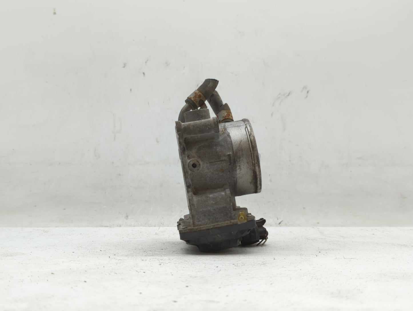 2011-2020 Hyundai Elantra Throttle Body P/N:35100-2E000 35100-2E710 Fits OEM Used Auto Parts - Oemusedautoparts1.com