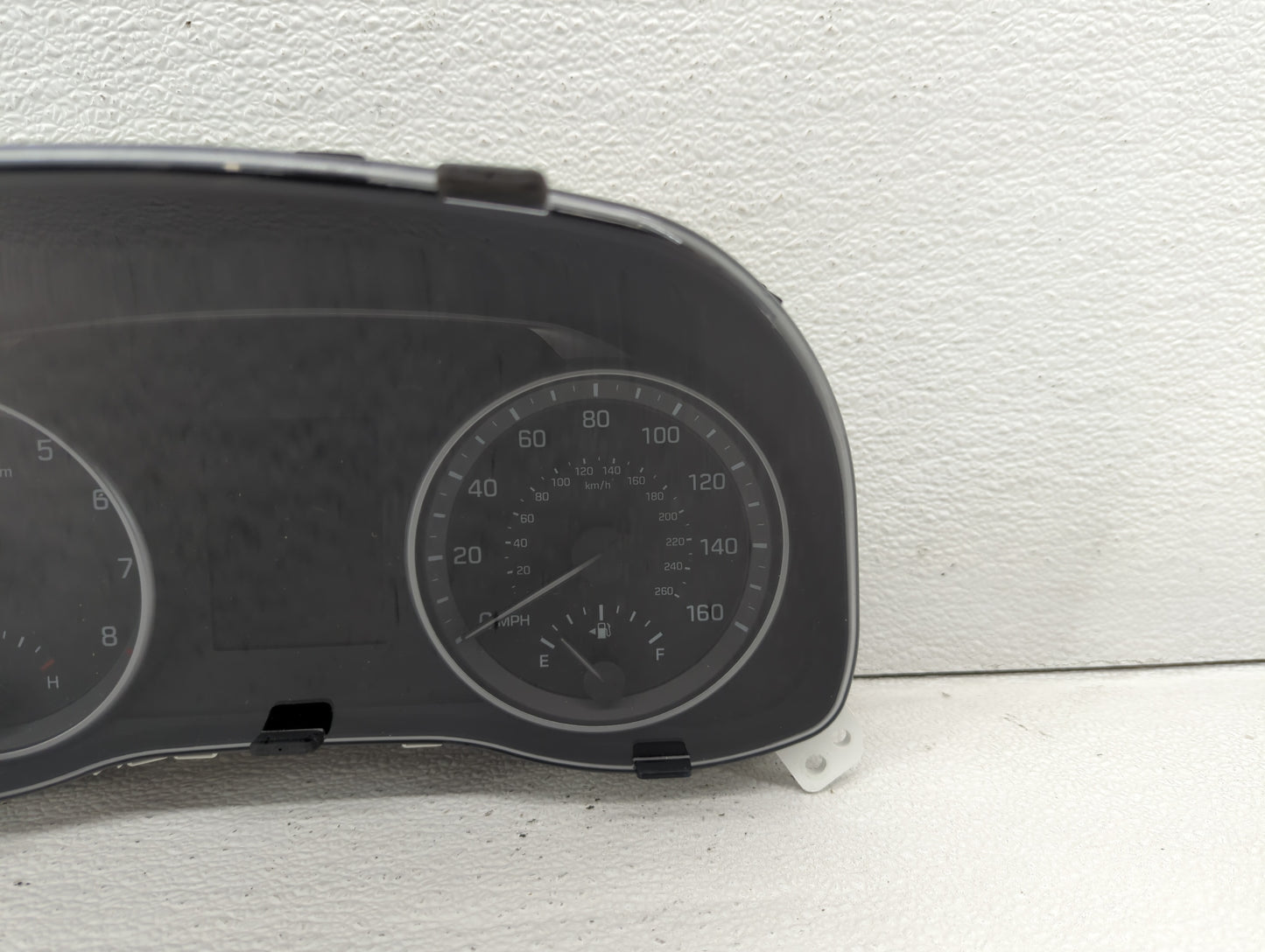 2017-2018 Hyundai Elantra Instrument Cluster Speedometer Gauges P/N:157580-01711H 15780-01711H, 94011-F3010 Fits Fits 2017 2