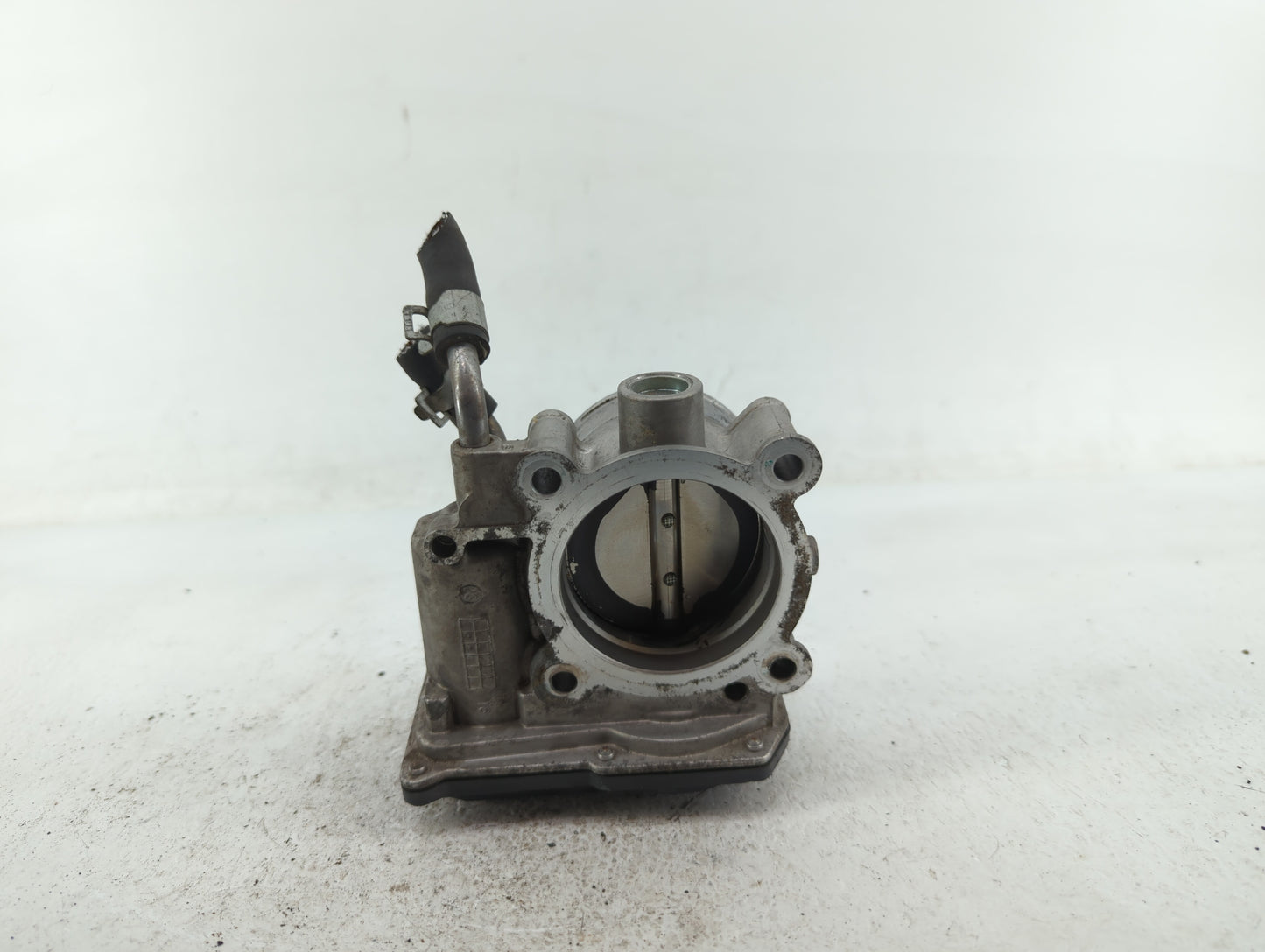 2011-2020 Hyundai Elantra Throttle Body P/N:35100-2E000 35100-2E710 Fits OEM Used Auto Parts - Oemusedautoparts1.com