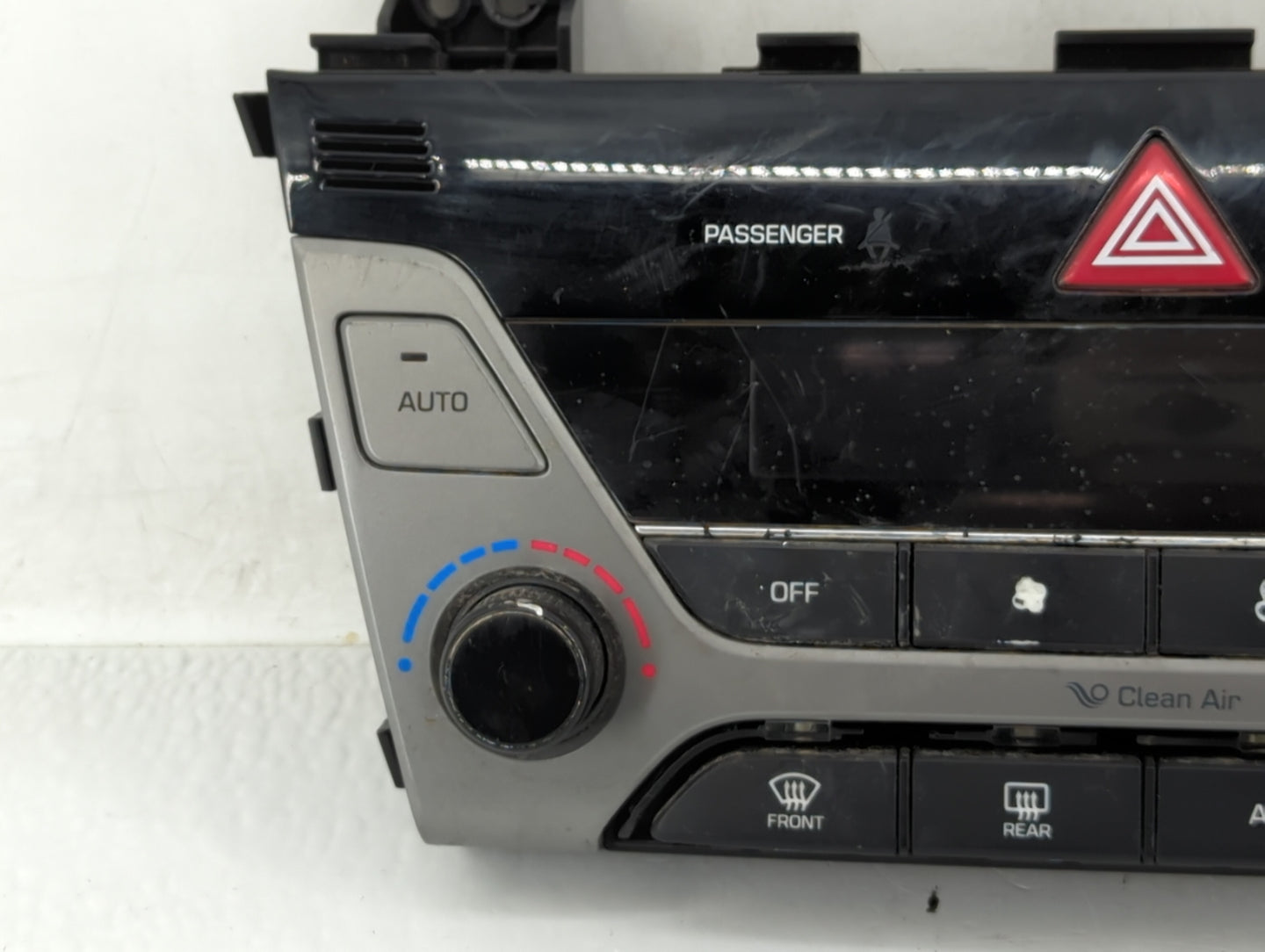 2017-2018 Hyundai Elantra Climate Control Module Temperature AC/Heater Replacement P/N:97250-F2230RET 97250-F2231RET Fits OE