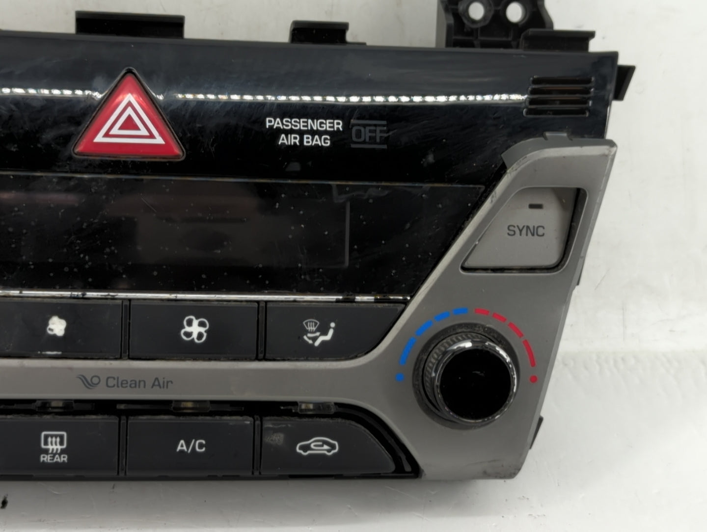 2017-2018 Hyundai Elantra Climate Control Module Temperature AC/Heater Replacement P/N:97250-F2230RET 97250-F2231RET Fits OE