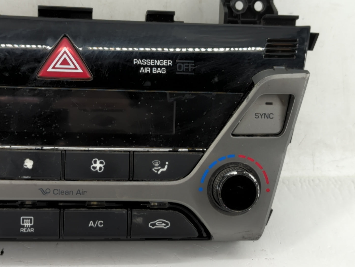 2017-2018 Hyundai Elantra Climate Control Module Temperature AC/Heater Replacement P/N:97250-F2230RET 97250-F2231RET Fits OE