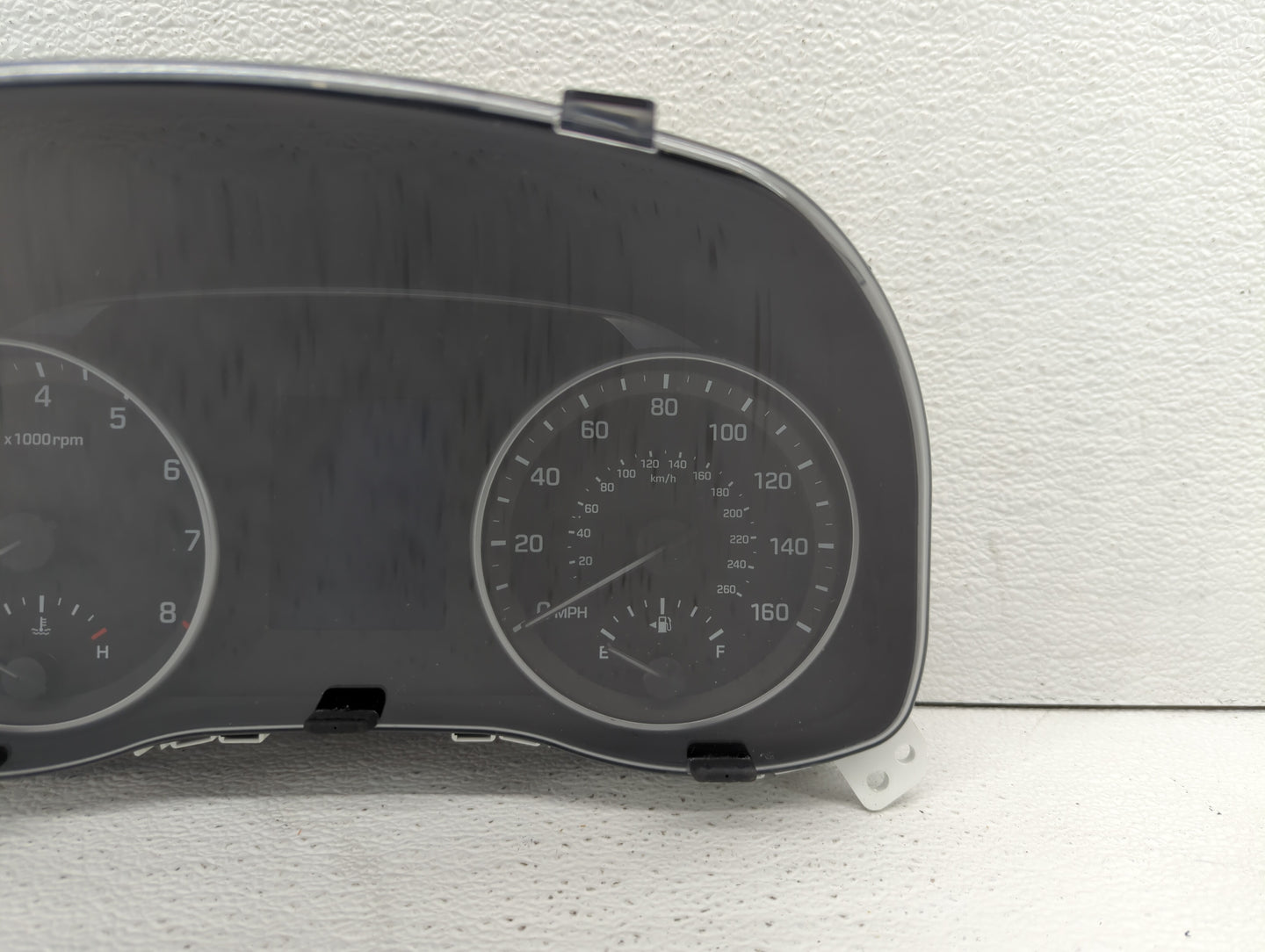 2017-2018 Hyundai Elantra Instrument Cluster Speedometer Gauges P/N:94001-F3012 94001-F3011, 94001-F3010 Fits Fits 2017 2018