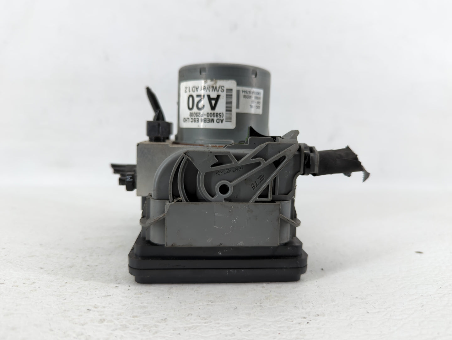 2017-2019 Hyundai Elantra ABS Pump Control Module Replacement P/N:58900-F2500 58920-F2500 Fits Fits 2017 2018 2019 OEM Used 