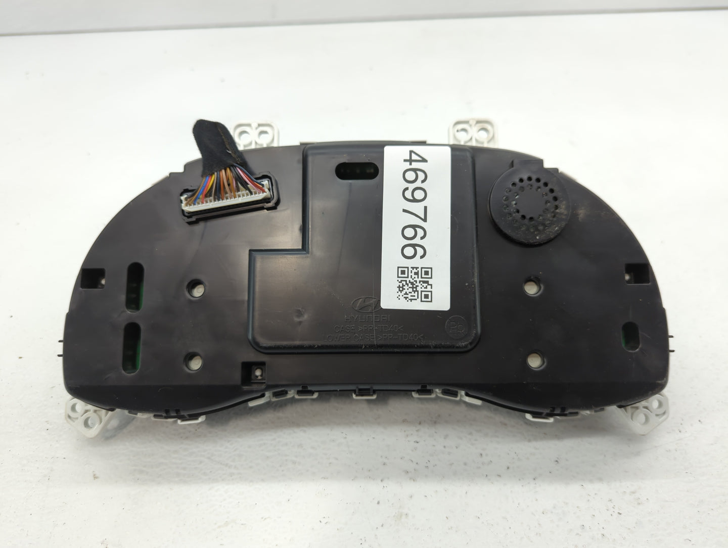 2017-2018 Hyundai Elantra Instrument Cluster Speedometer Gauges P/N:94001-F3011 94001-F3012, 94001-F3010 Fits Fits 2017 2018