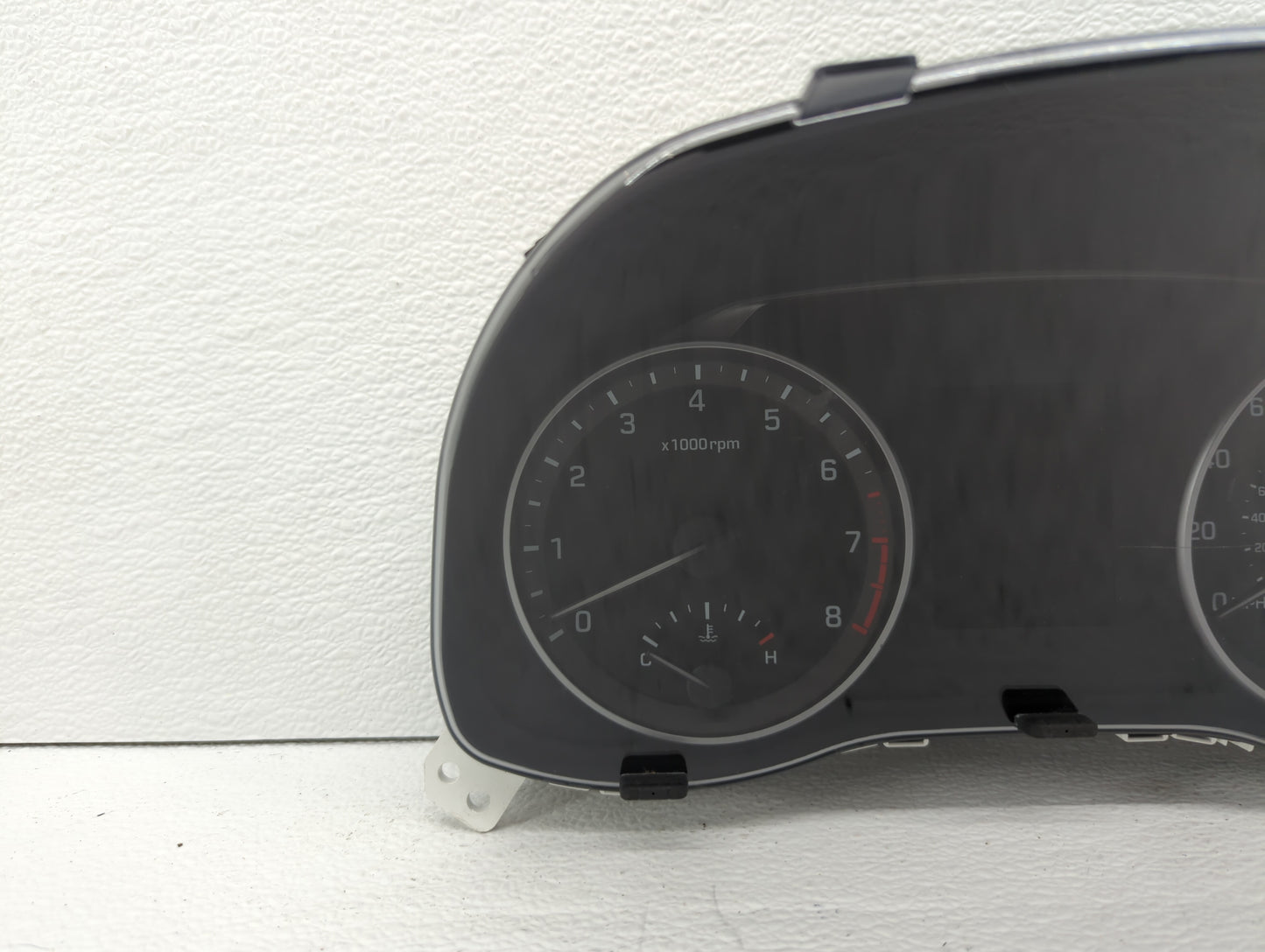 2017-2018 Hyundai Elantra Instrument Cluster Speedometer Gauges P/N:94001-F2060 94001-F3011, 94001-F3012 Fits Fits 2017 2018