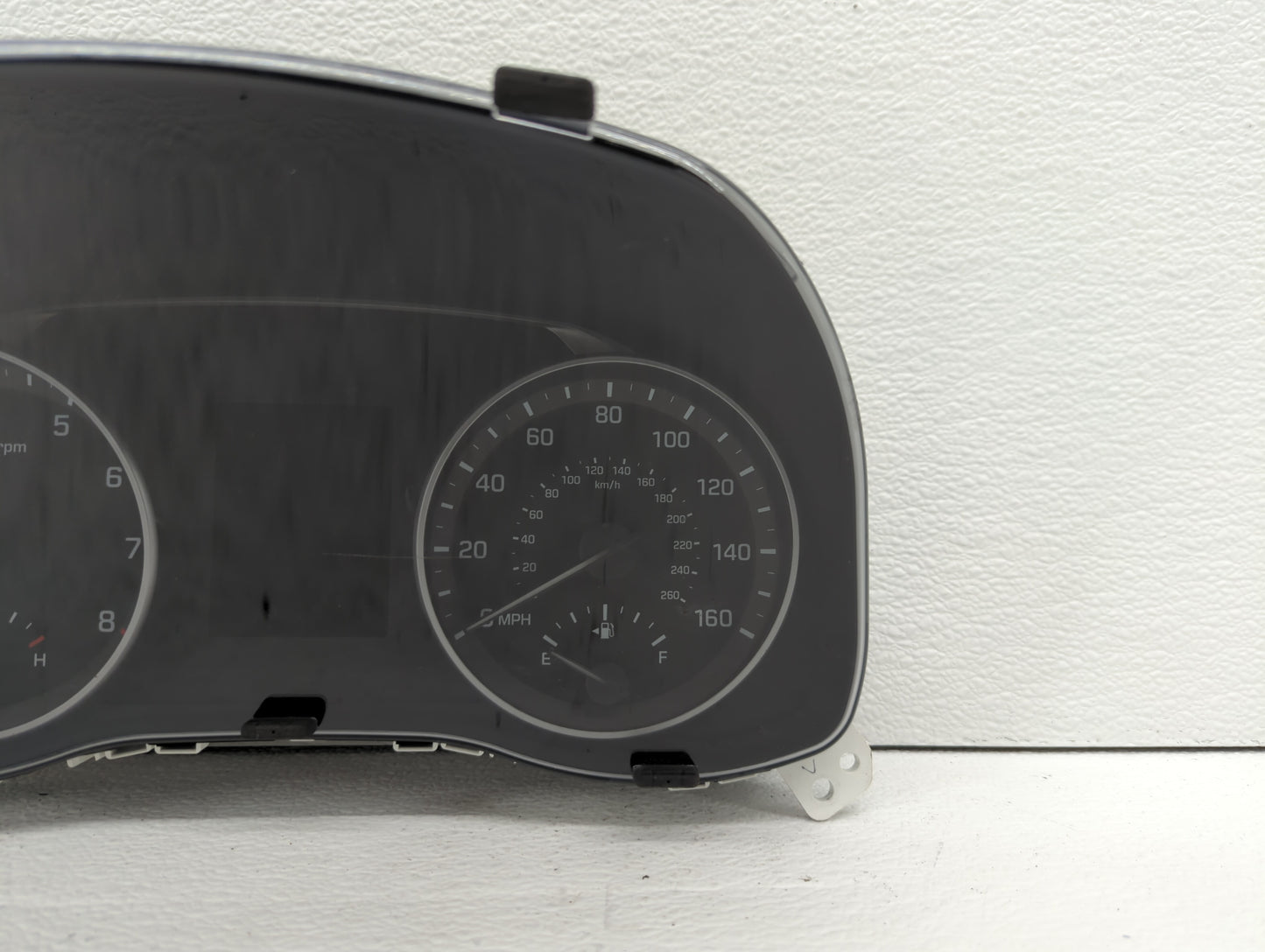 2017-2018 Hyundai Elantra Instrument Cluster Speedometer Gauges P/N:94001-F2060 94001-F3011, 94001-F3012 Fits Fits 2017 2018