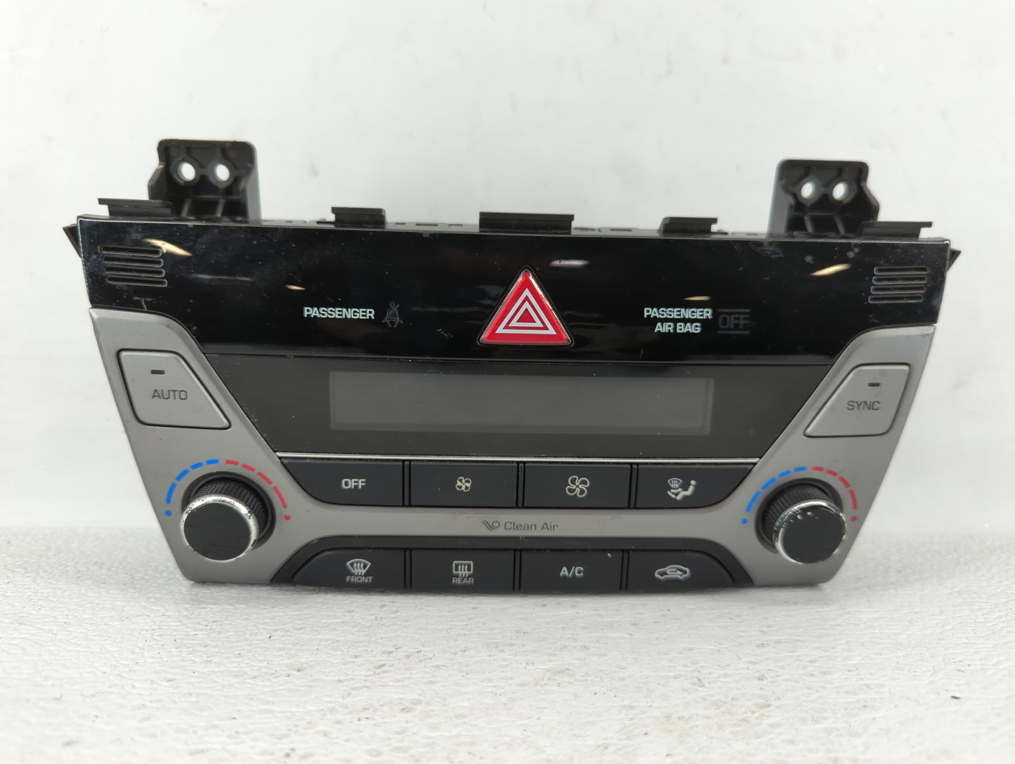 2017-2018 Hyundai Elantra Climate Control Module Temperature AC/Heater Replacement P/N:97250-F2230 Fits Fits 2017 2018 OEM U