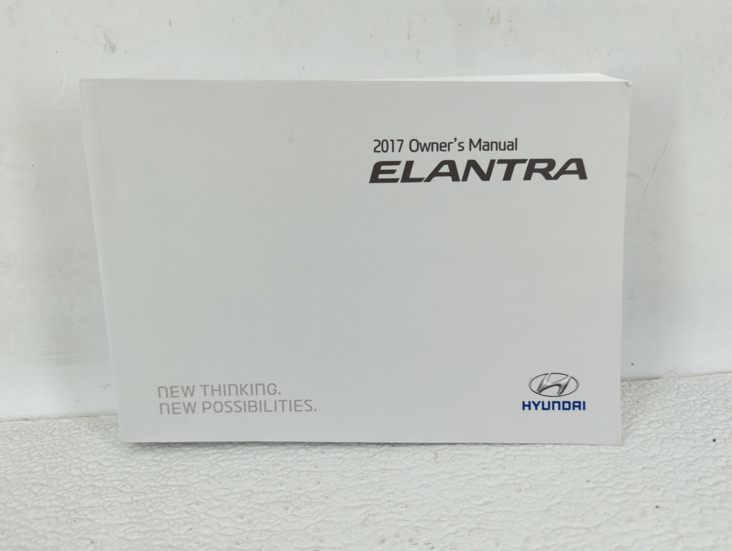 2017 Hyundai Elantra Owners Manual Book Guide OEM Used Auto Parts - Oemusedautoparts1.com