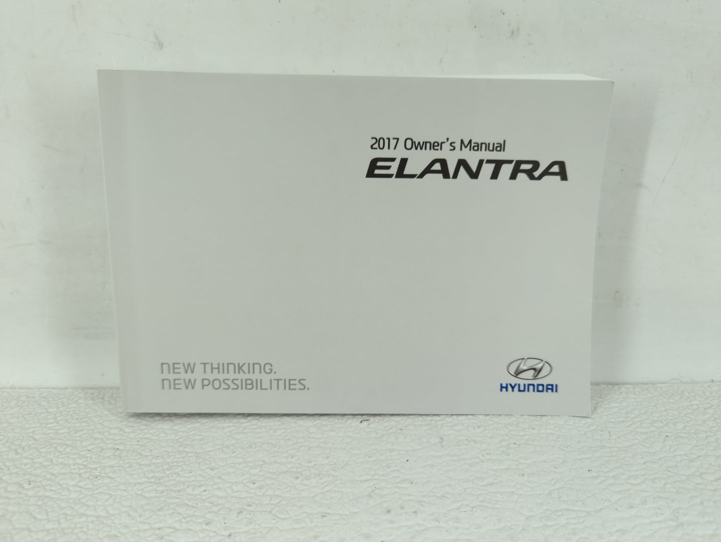 2017 Hyundai Elantra Owners Manual Book Guide OEM Used Auto Parts - Oemusedautoparts1.com