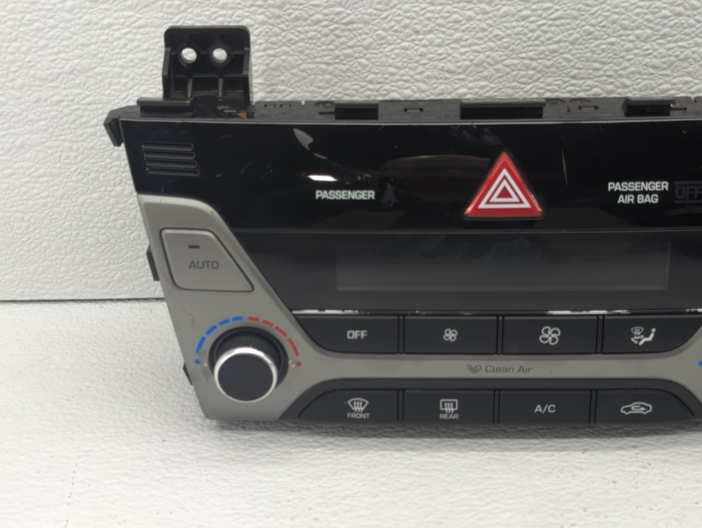 2017-2018 Hyundai Elantra Climate Control Module Temperature AC/Heater Replacement P/N:97250-F2230 Fits Fits 2017 2018 OEM U