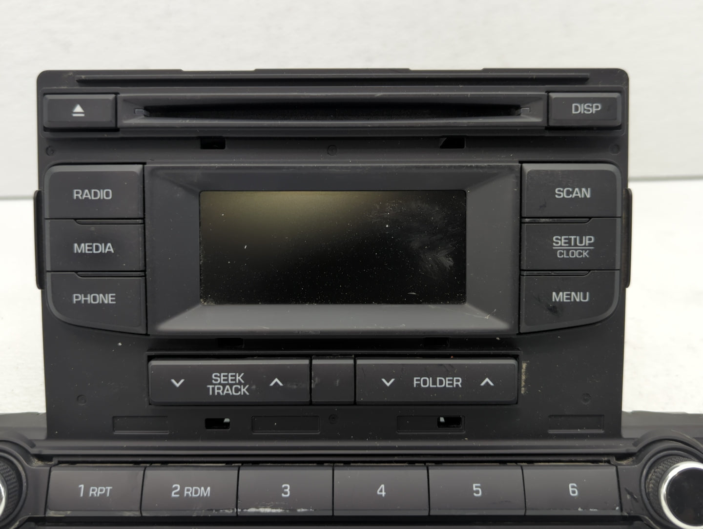 2017-2018 Hyundai Elantra Am Fm Cd Player Radio Receiver - Oemusedautoparts1.com