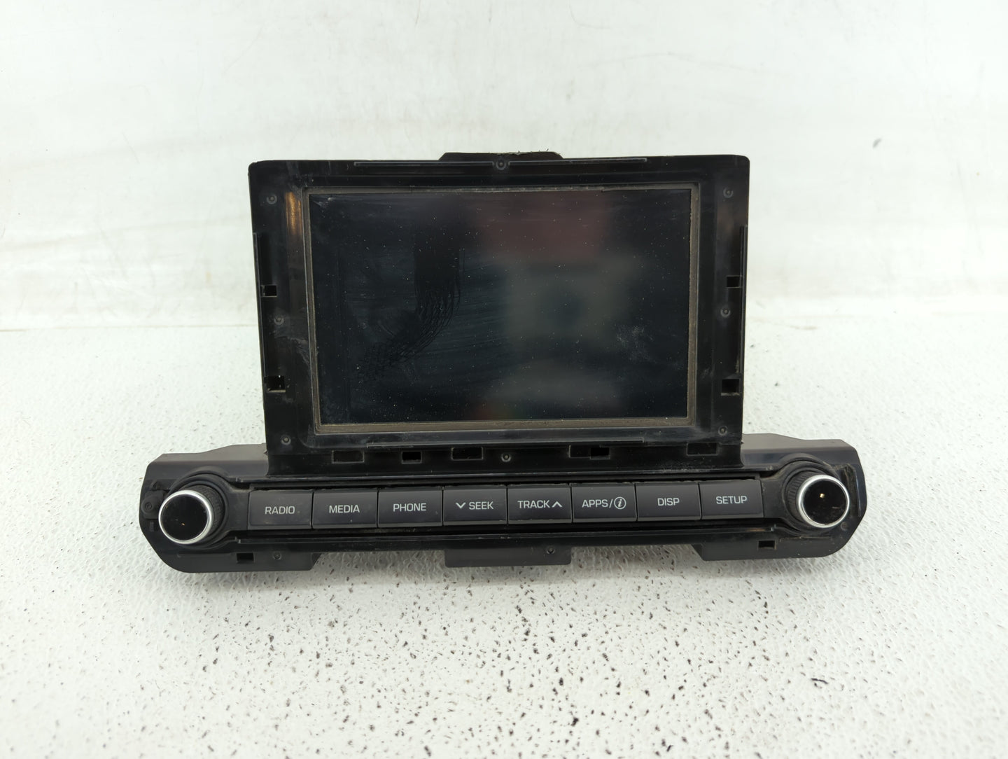 2017-2018 Hyundai Elantra Am Fm Cd Player Radio Receiver - Oemusedautoparts1.com