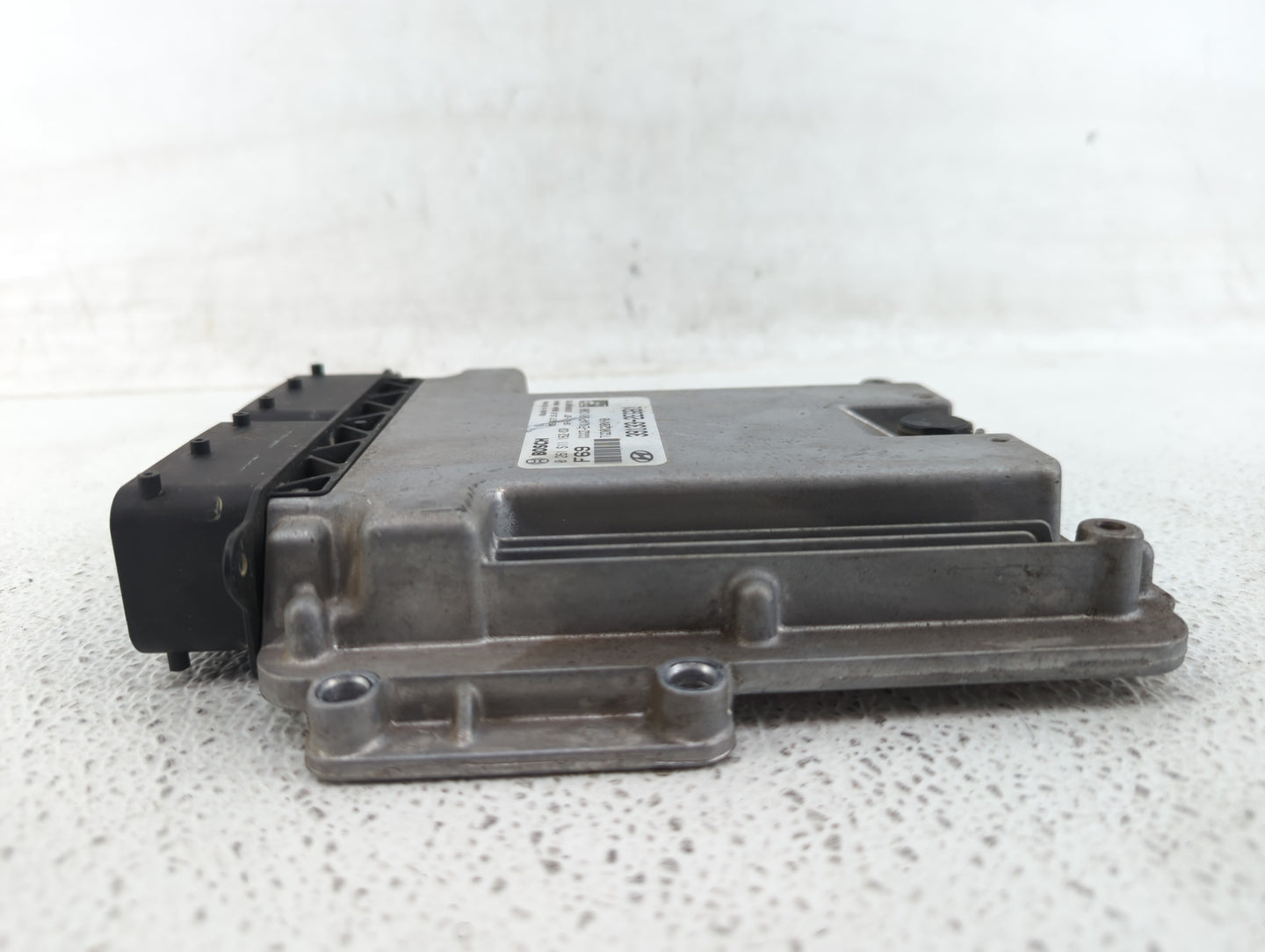 2016-2017 Hyundai Elantra PCM Engine Control Computer ECU ECM PCU OEM P/N:39133-2EGB1 0261S11162 Fits Fits 2016 2017 OEM Use