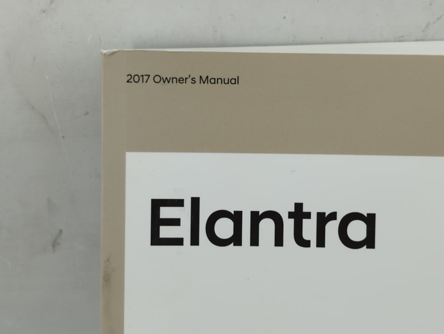 2017 Hyundai Elantra Owners Manual Book Guide OEM Used Auto Parts - Oemusedautoparts1.com