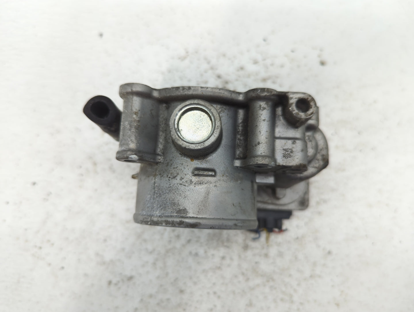 2011-2020 Hyundai Elantra Throttle Body P/N:35100-2E710 35100-2E000 Fits OEM Used Auto Parts - Oemusedautoparts1.com