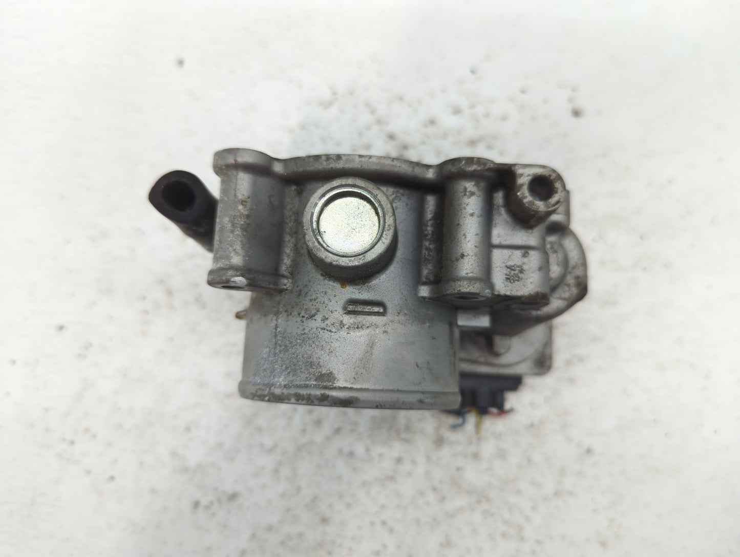 2011-2020 Hyundai Elantra Throttle Body P/N:35100-2E710 35100-2E000 Fits OEM Used Auto Parts - Oemusedautoparts1.com