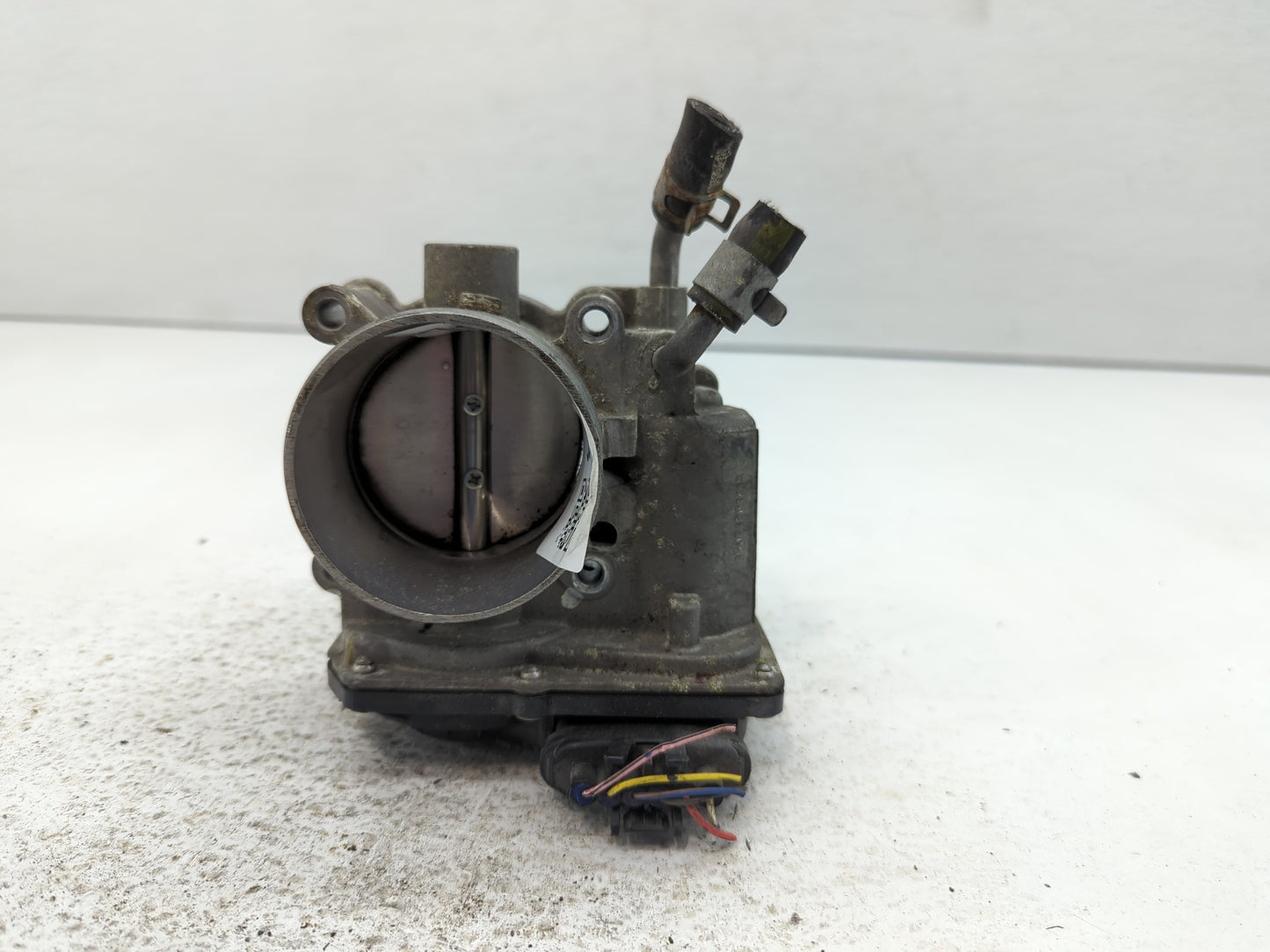 2011-2020 Hyundai Elantra Throttle Body P/N:35100-2E000 Fits Fits 2011 2012 2013 2014 2015 2016 2017 2018 2019 2020 2021 OEM
