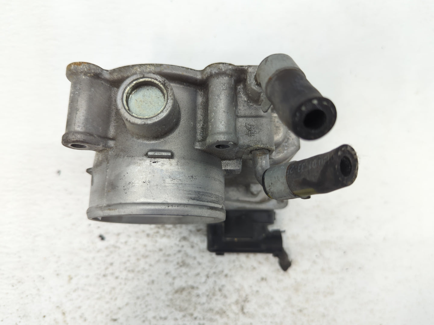 2011-2020 Hyundai Elantra Throttle Body P/N:35100-2E000 Fits Fits 2011 2012 2013 2014 2015 2016 2017 2018 2019 2020 2021 OEM