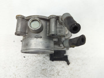 2011-2020 Hyundai Elantra Throttle Body P/N:35100-2E000 Fits Fits 2011 2012 2013 2014 2015 2016 2017 2018 2019 2020 2021 OEM Used Auto Parts